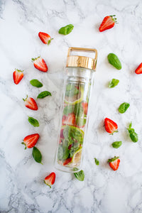 Strawberry, basil and lime detox water // @heavenlynnhealthy