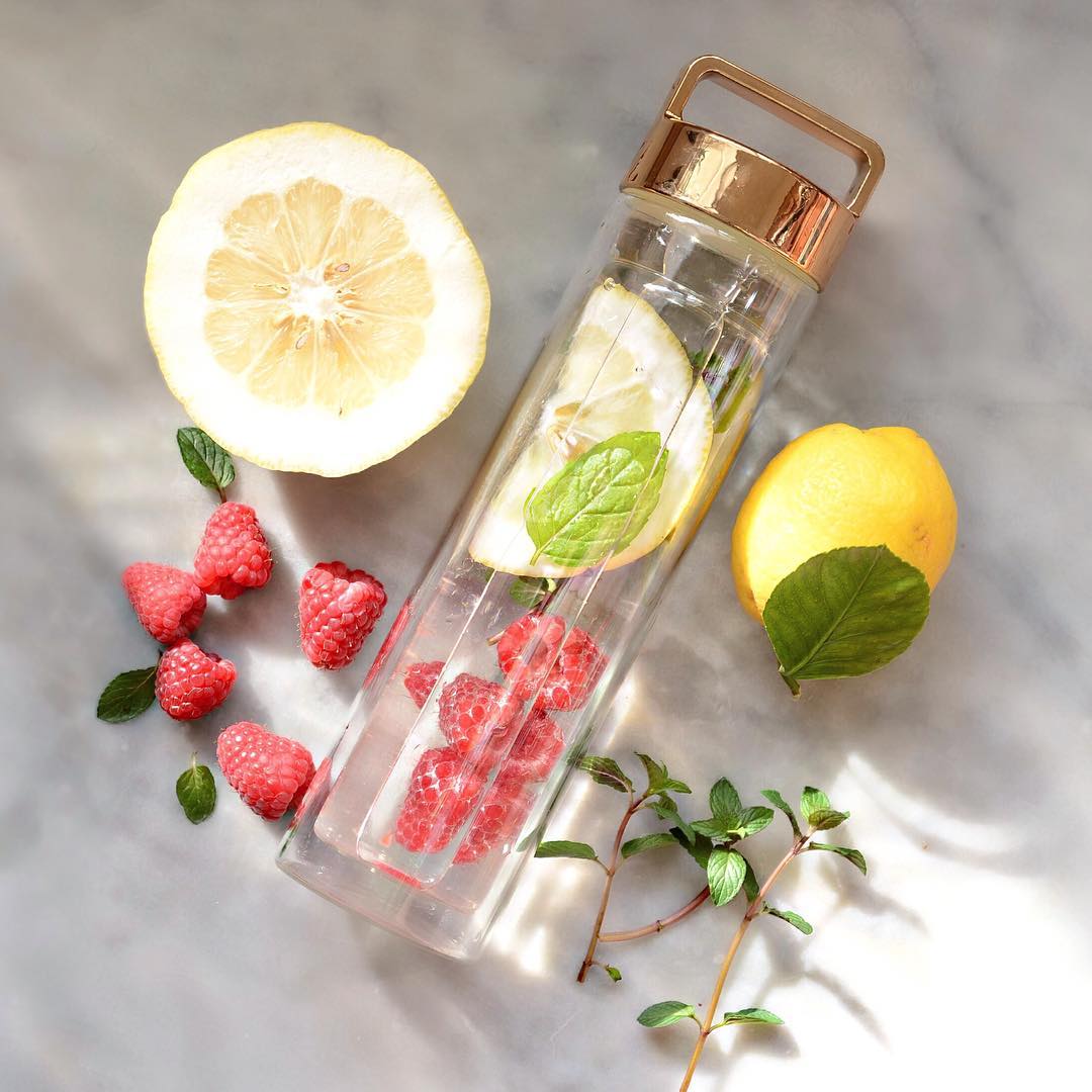 Lemon, Raspberry & Mint Detox Water // @alphafoodie